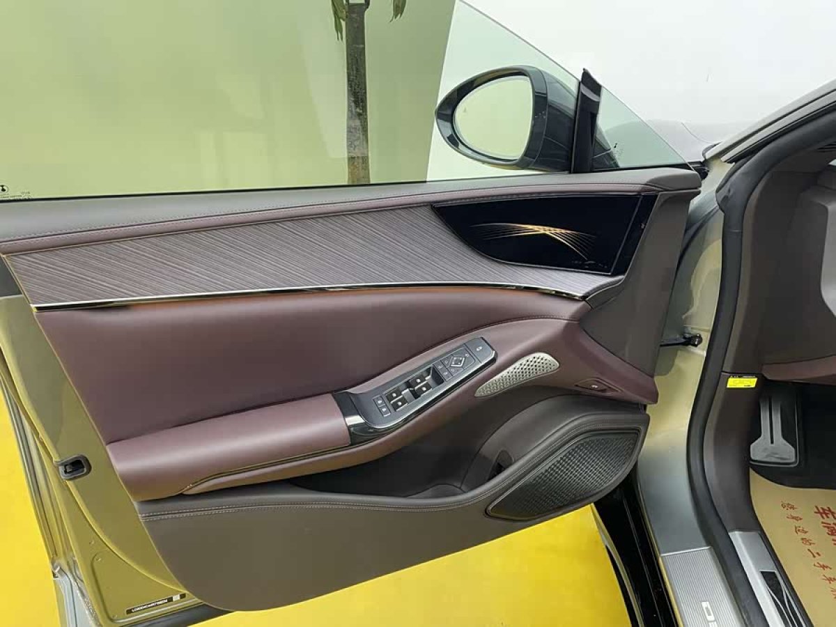 Denza Z9GT 2025 car image #3