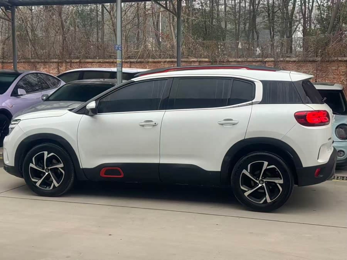 Citroen C5 AIRCROSS 2017 car image #3