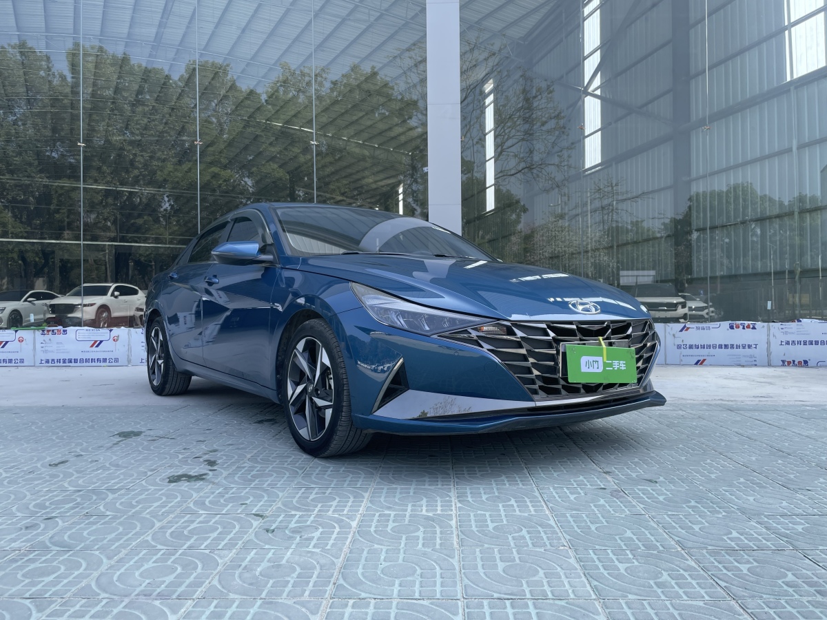 Hyundai Elantra 2023 car image #3