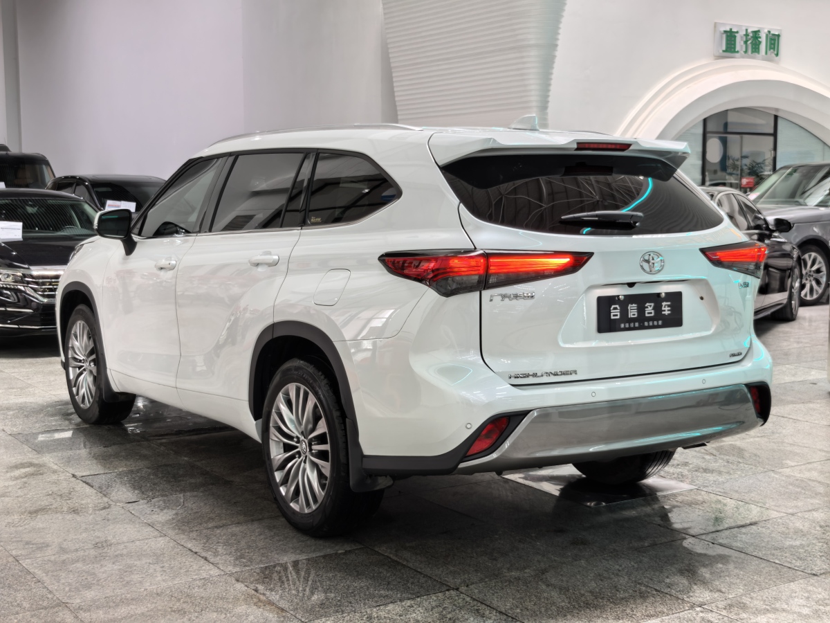 Toyota Highlander 2024 #3 Toyota Highlander 2024 imagen de coche #3