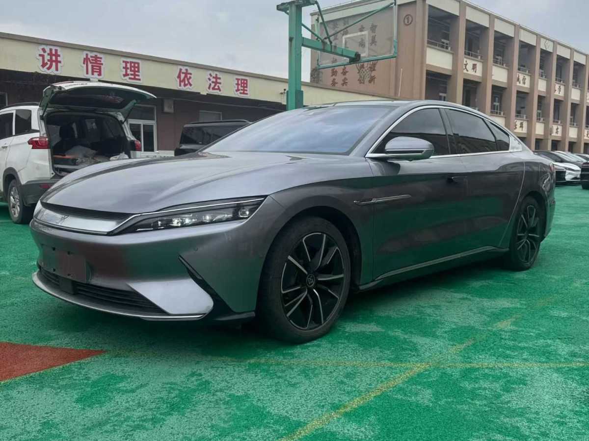 BYD Han 2021 #3 BYD Han 2021 car image #3