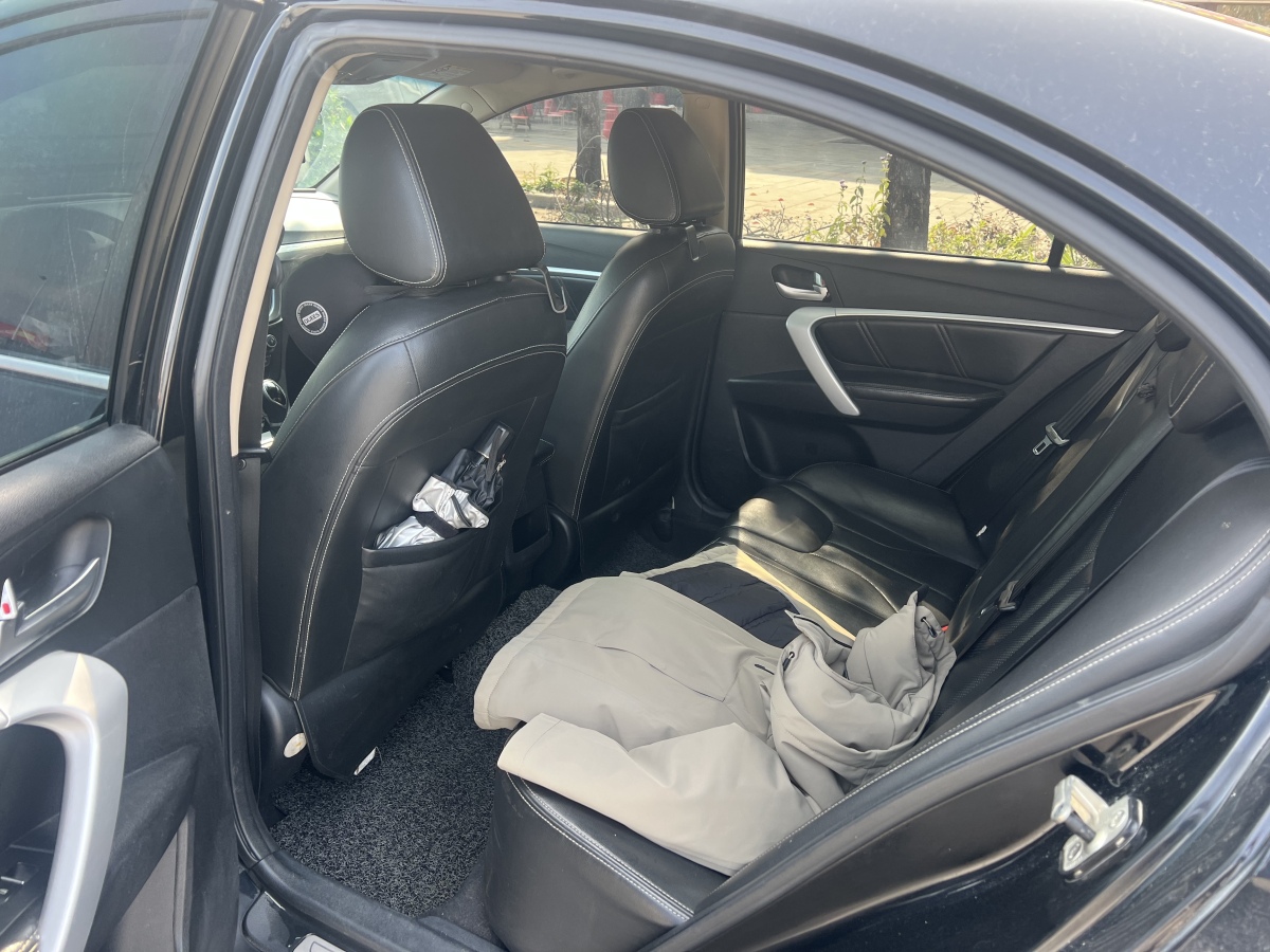 GEELY Emgrand 2017 #3 GEELY Emgrand 2017 car image #3