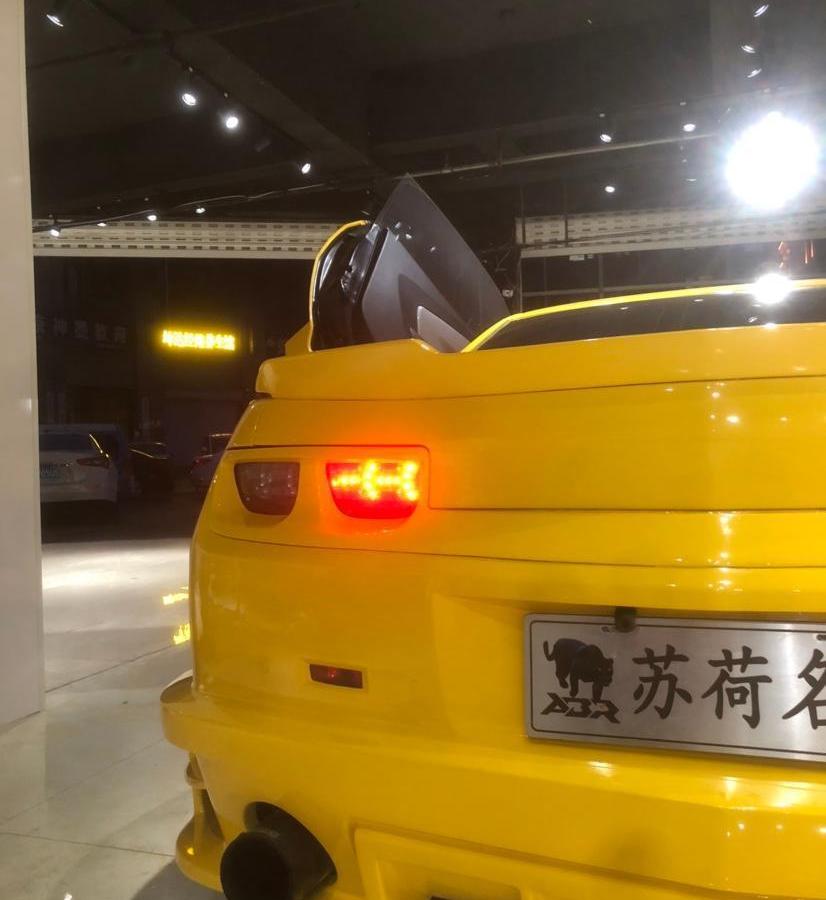 Chevrolet 2011 car image #3