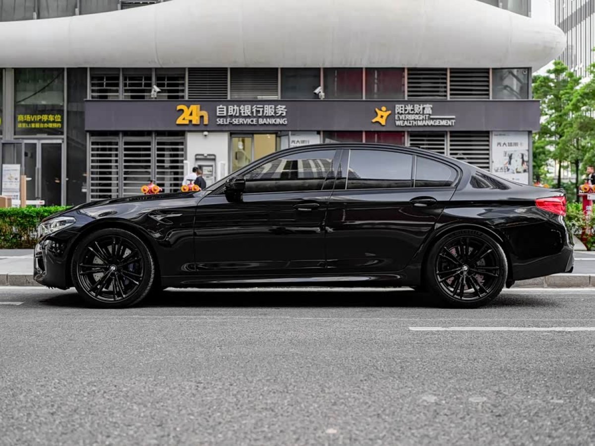 BMW 2018 car image #3