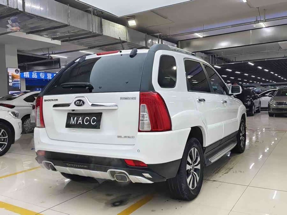 起亚 狮跑 2016 汽车图片 #3