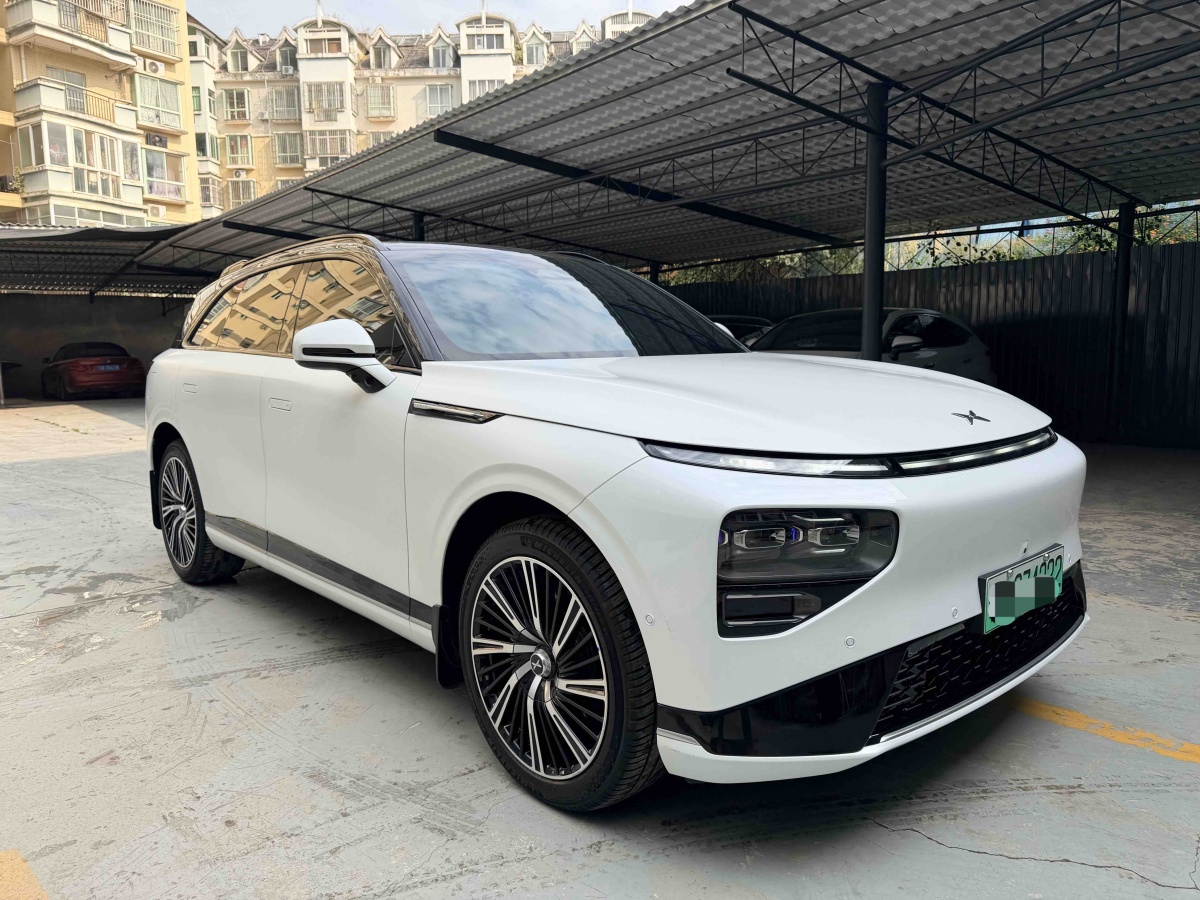 Xpeng G9 2024 #3 Xpeng G9 2024 car image #3