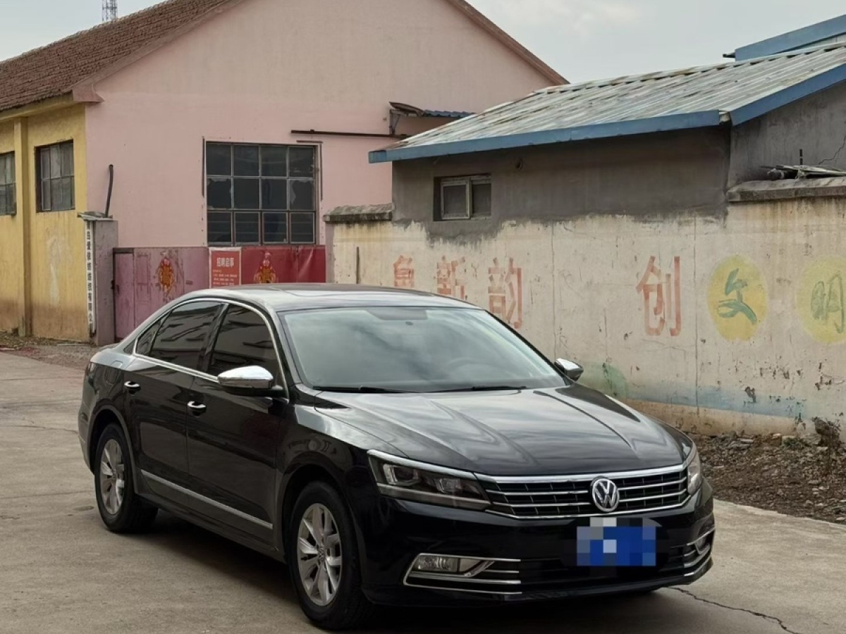 Volkswagen 2019 car image #3