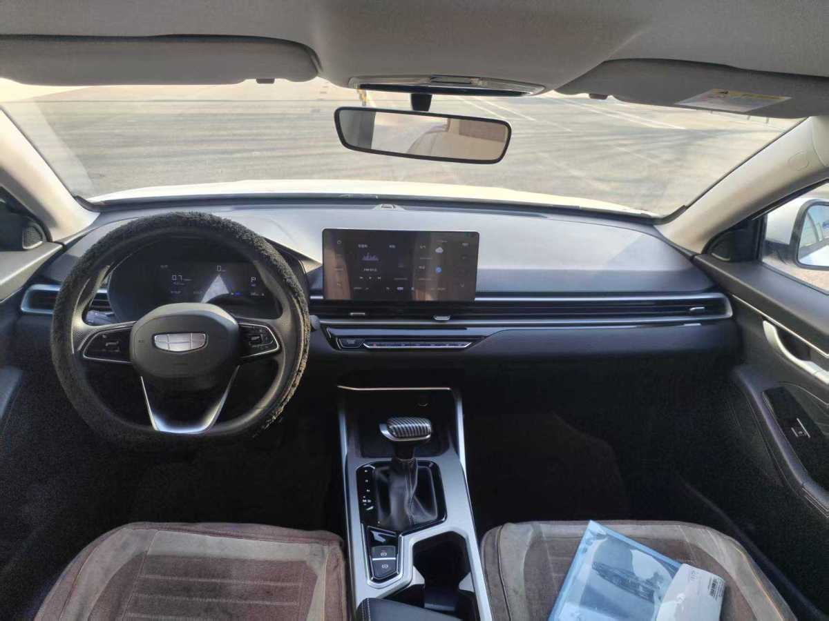 GEELY Emgrand 2025 car image #3