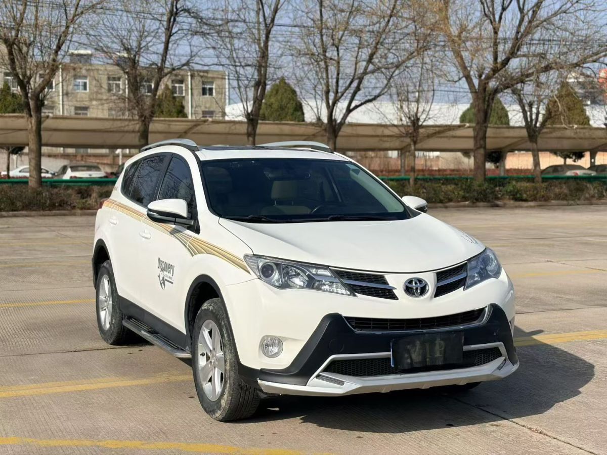 Toyota RAV4 2014 car image #3