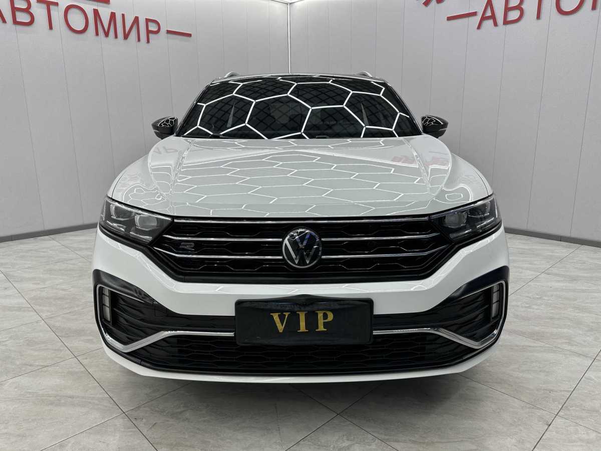 Volkswagen T-Roc 2023 car image #3