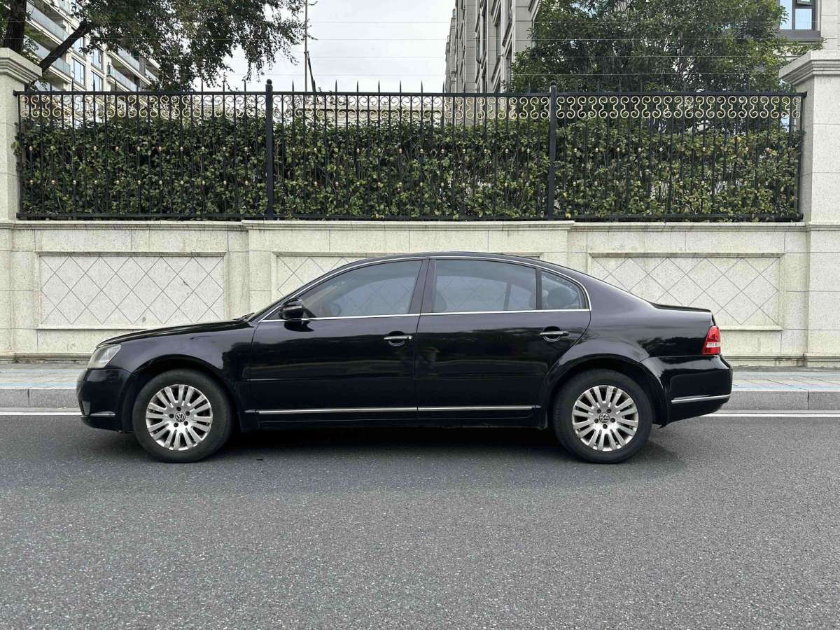 Volkswagen Passat Lingyu 2012 car image #3