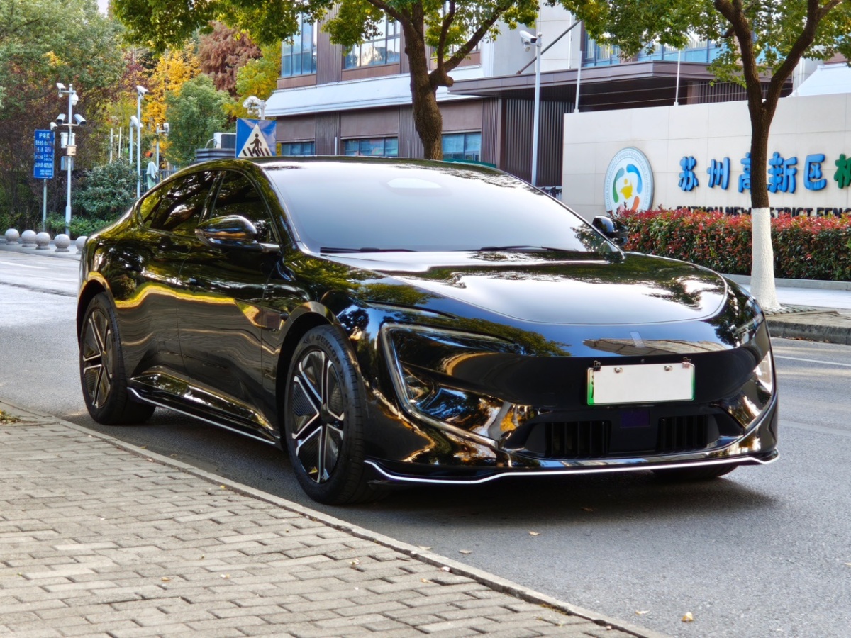 Avatr 12 2023 car image #3