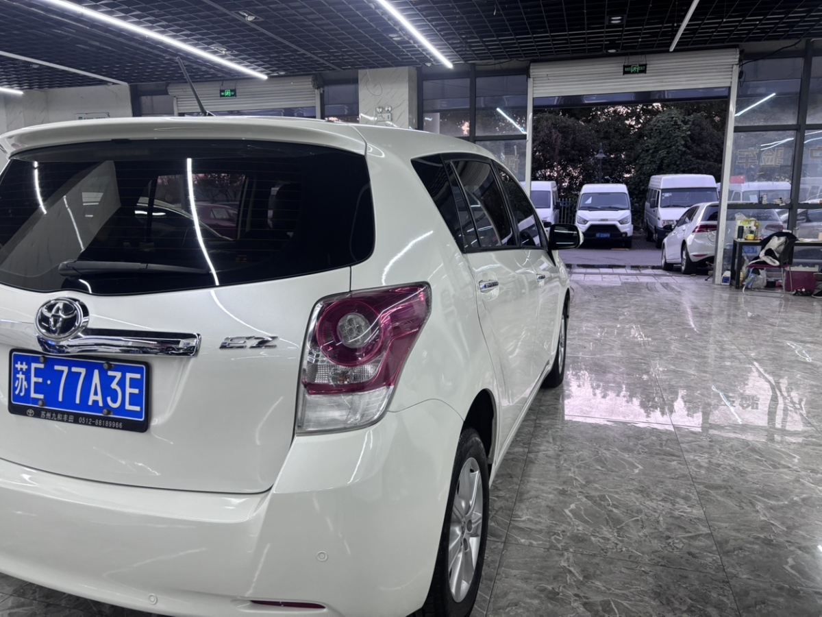 Toyota Verso 2016 immagine di auto #3