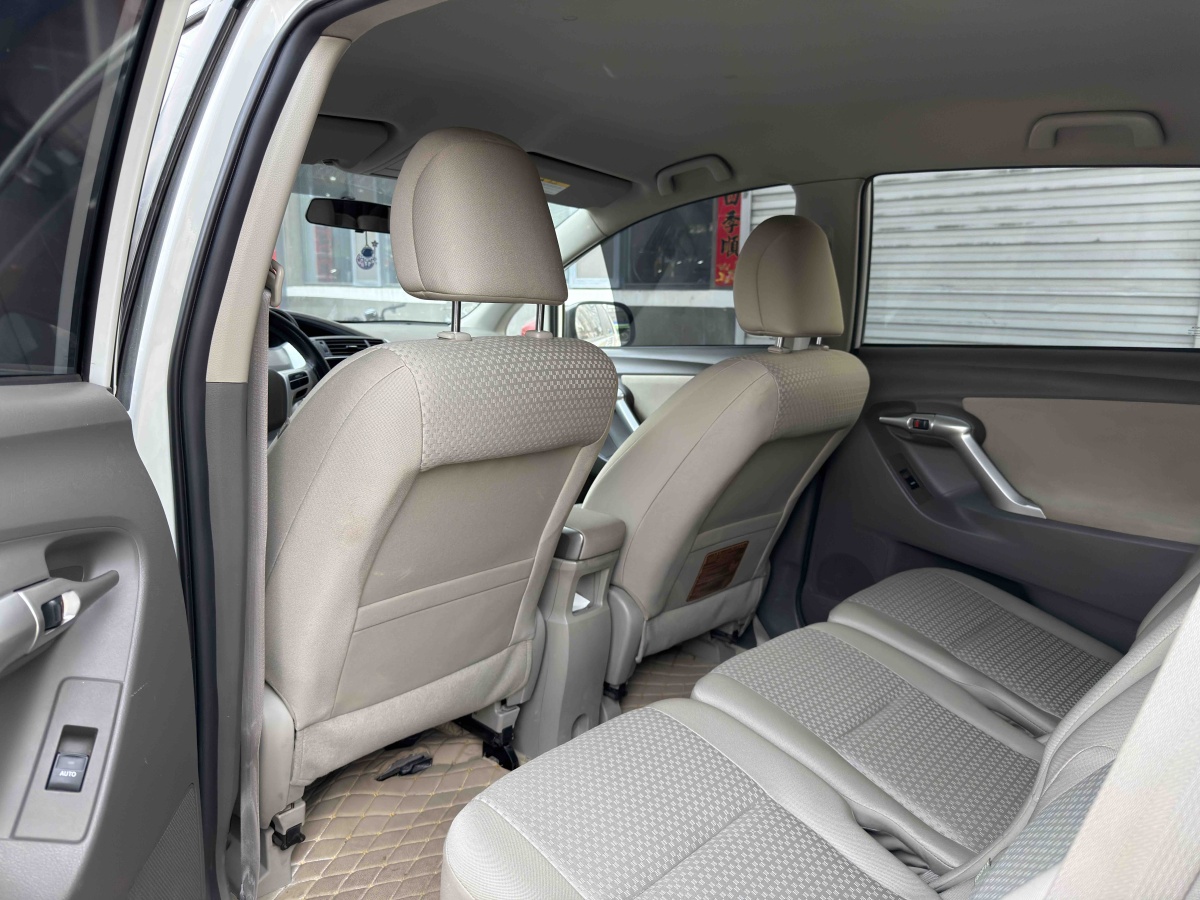 Toyota Verso 2016 immagine di auto #3