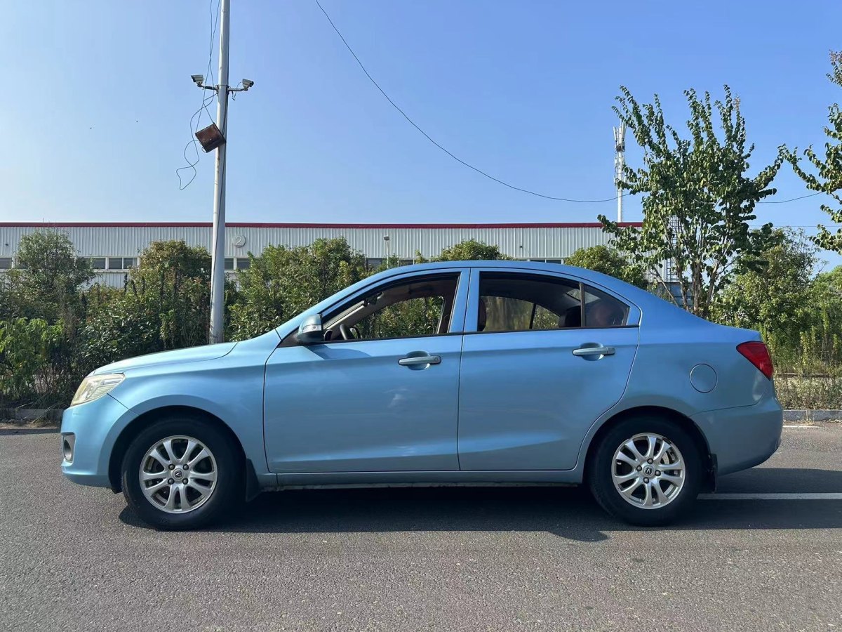 Changan Alsvin V3 2013 car image #3