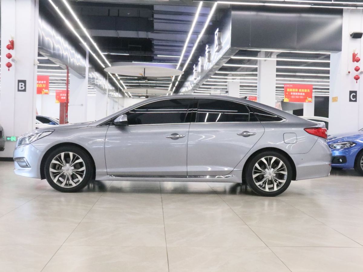 Hyundai Sonata 2015 immagine di auto #3