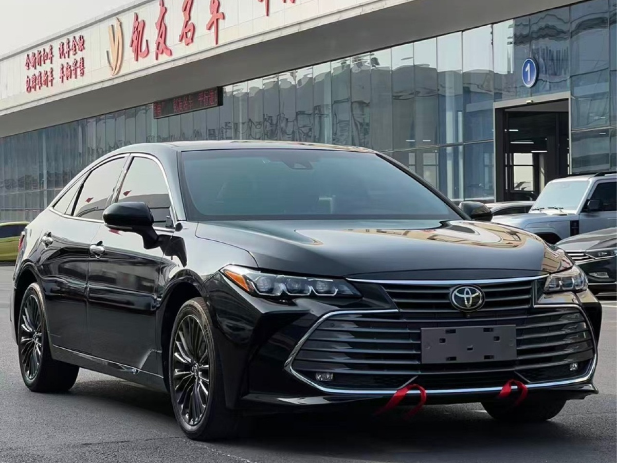 Toyota Avalon 2021 car image #3
