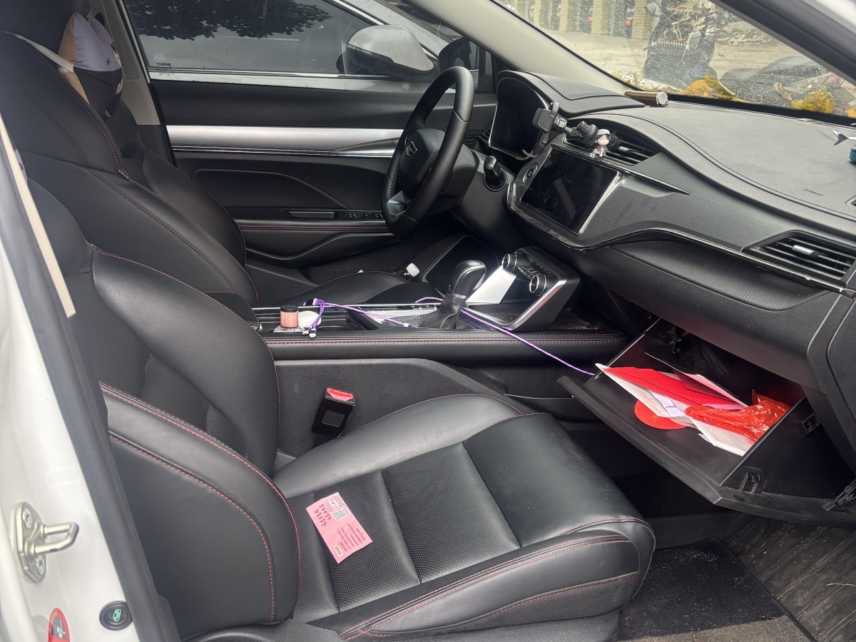 GEELY Coolray 2020 car image #3