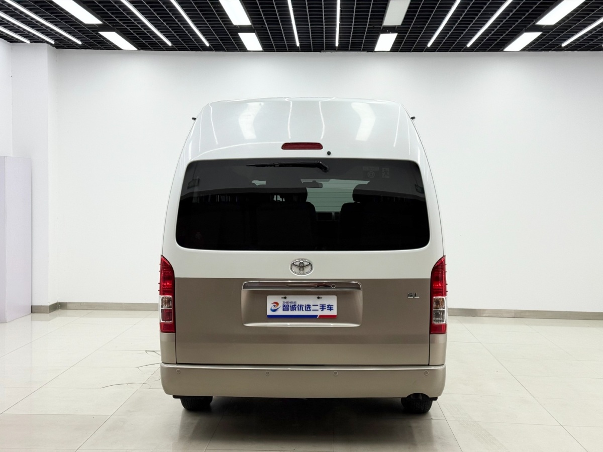 Toyota Hiace 2017 immagine di auto #3