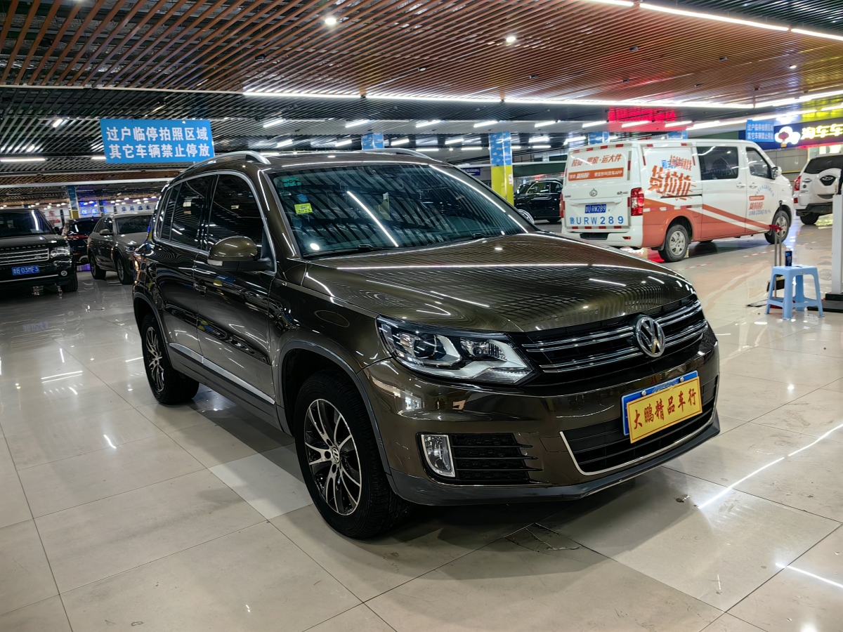 Volkswagen Tiguan 2014 car image #3