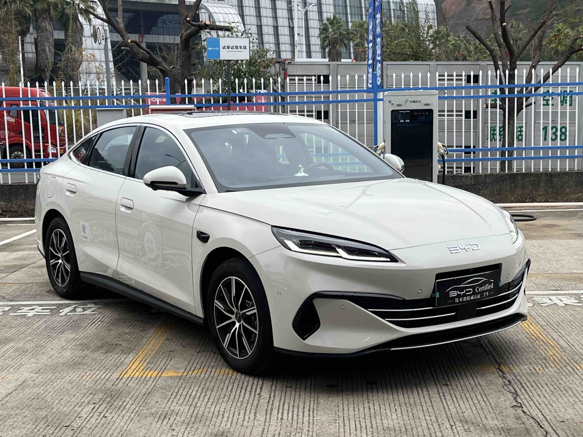 BYD Seal 06 New Energy 2025 immagine di auto #3