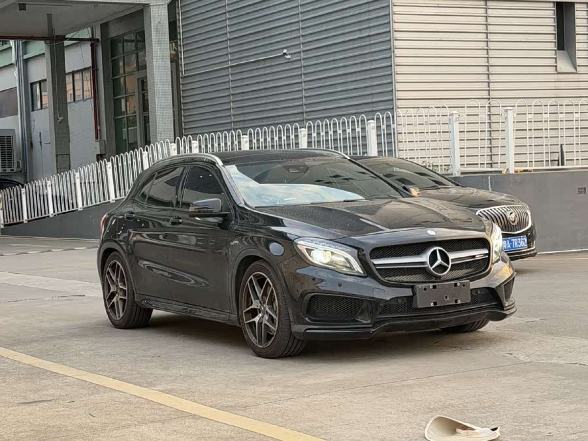 Mercedes-Benz GLA AMG 2016 car image #3