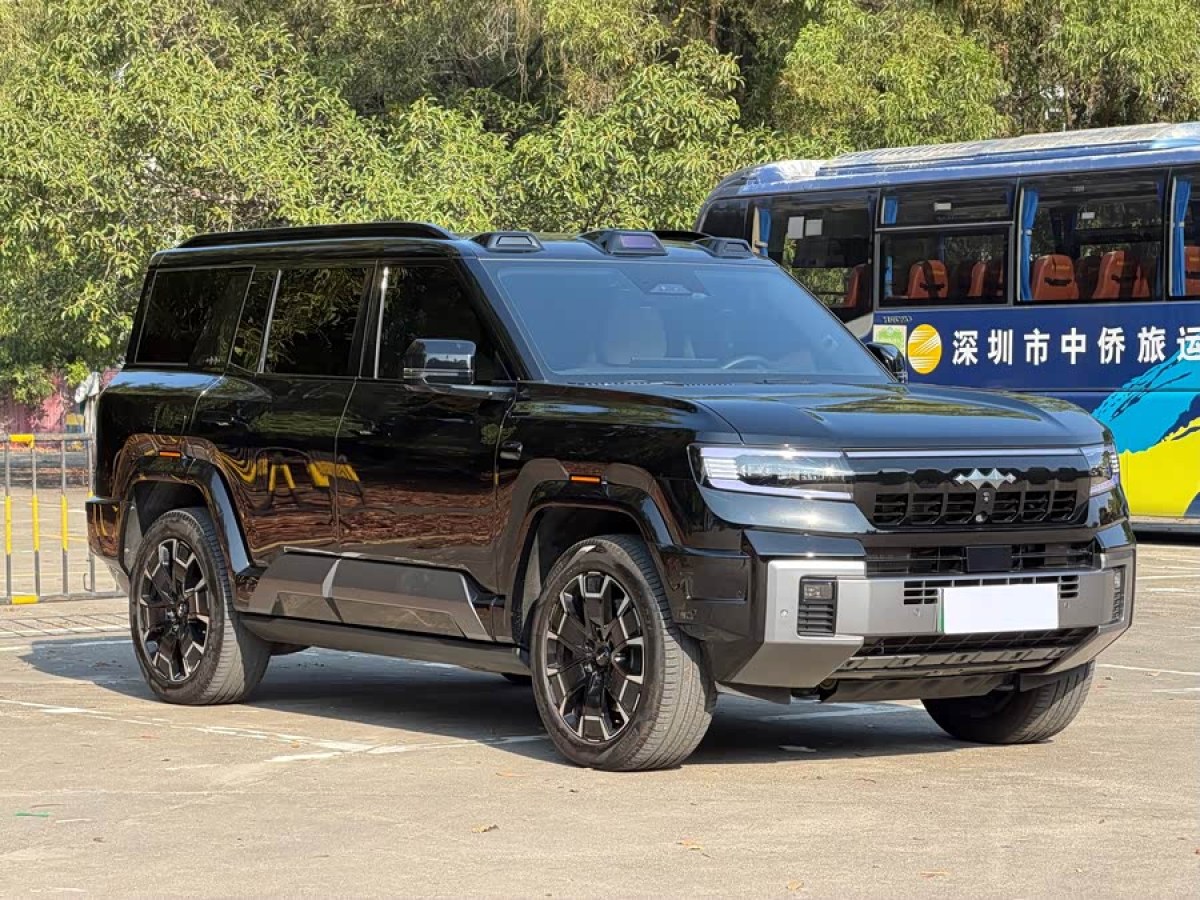 FangChengBao Leopard 8 2025 car image #3