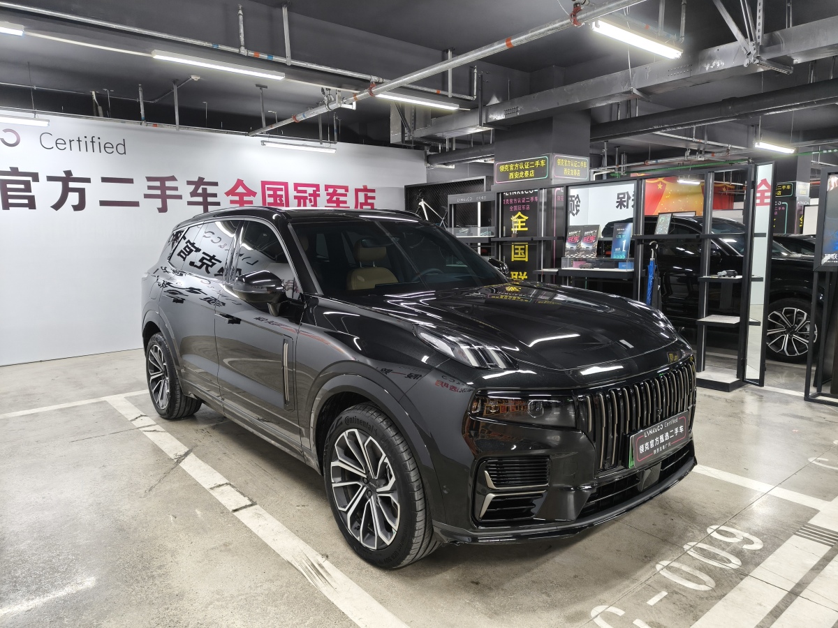 Lynk & Co 09 EM-P 2025 car image #3