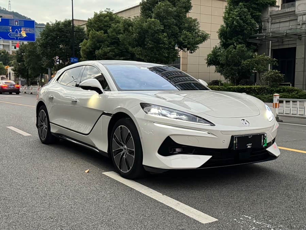 Denza Z9GT 2024 car image #3