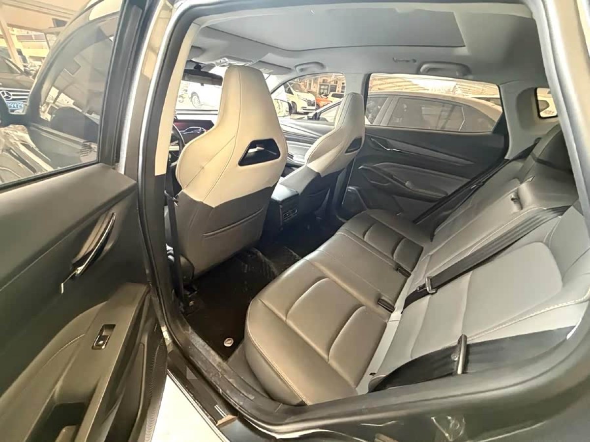 Changan 2022 car image #3