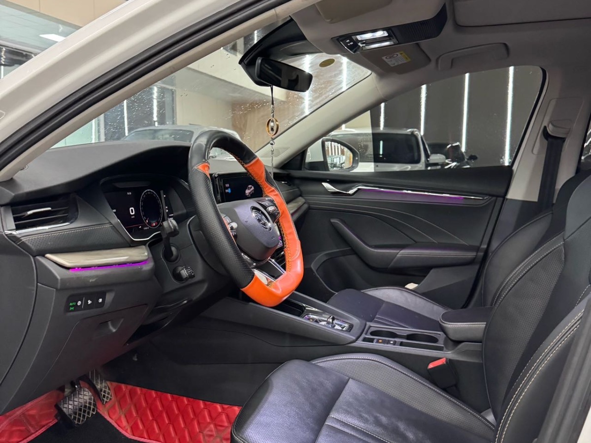 Skoda Octavia 2022 image de voiture #3