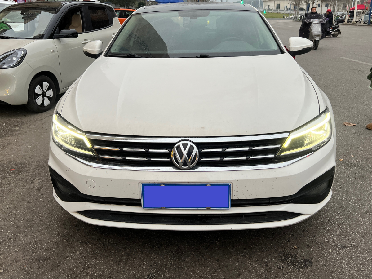 Volkswagen Lamando 2019 car image #3