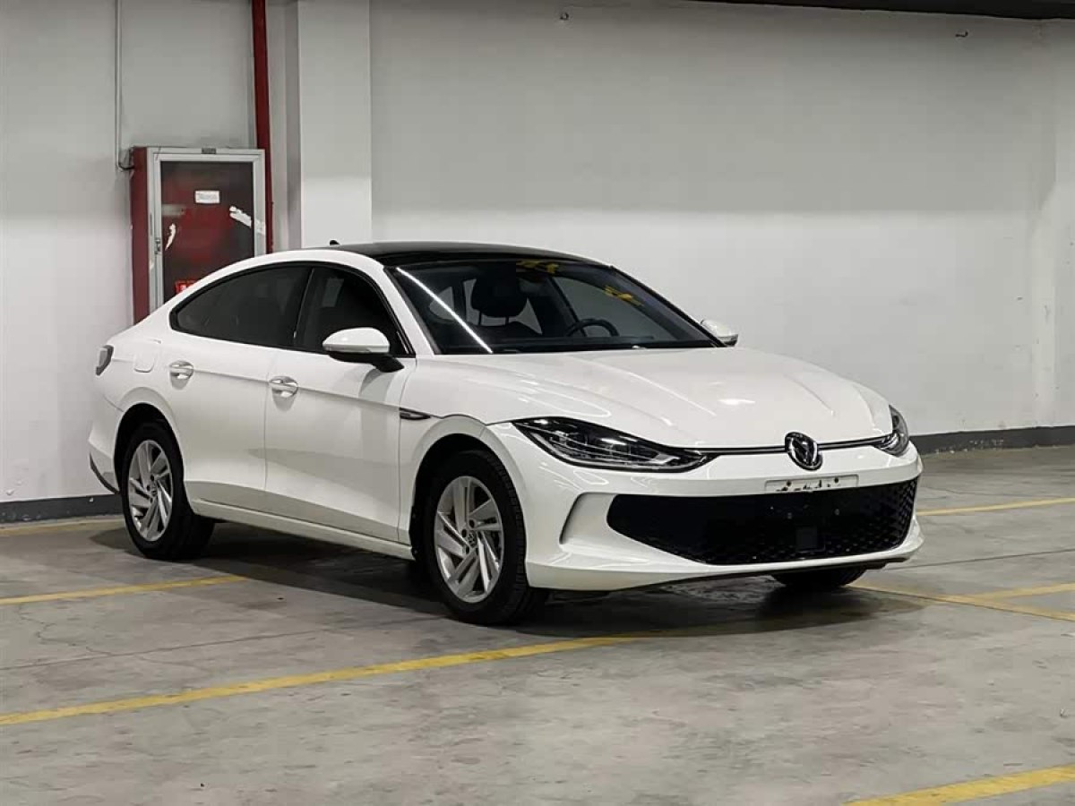 Volkswagen Lamando 2022 car image #3