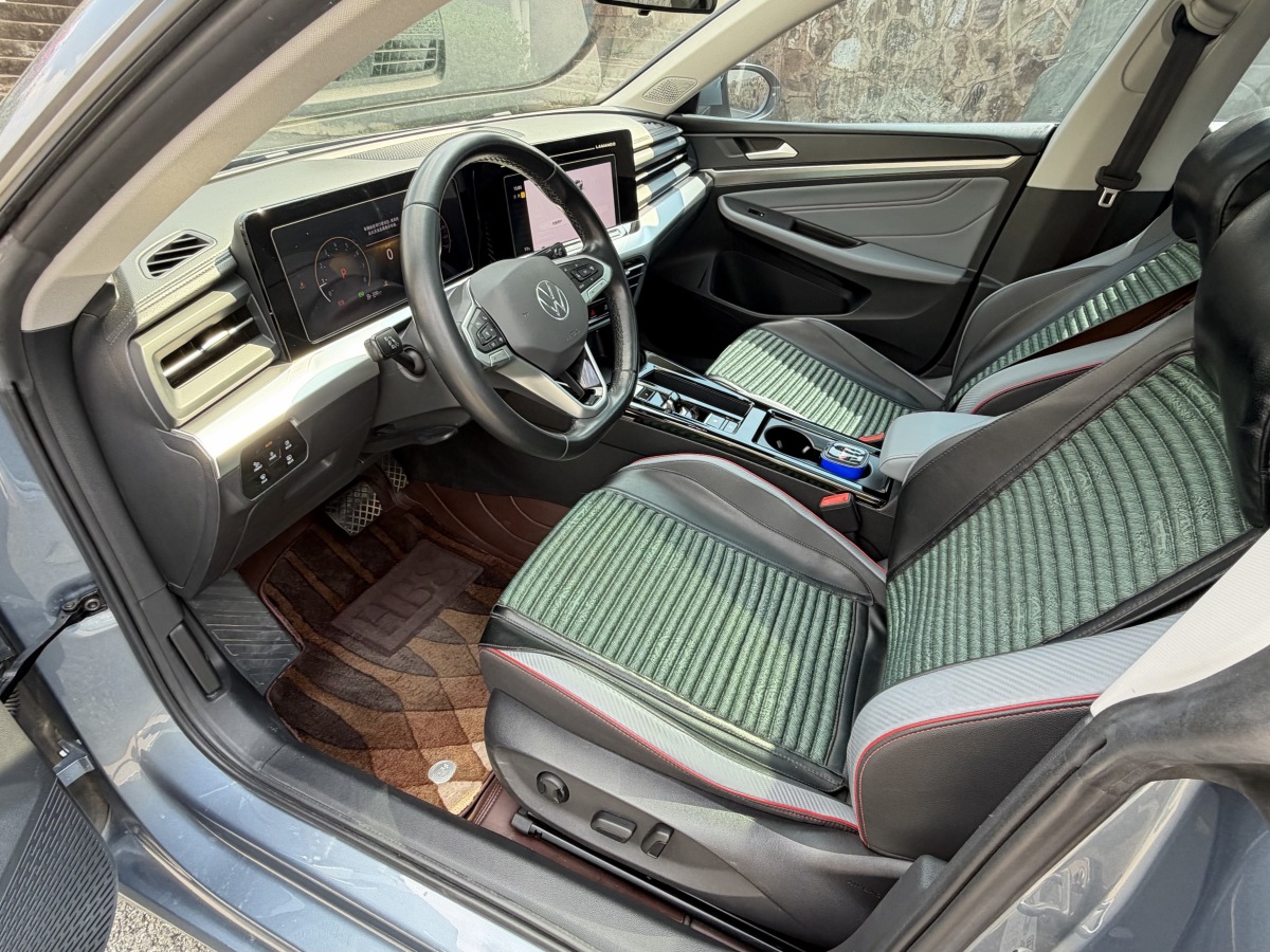 Volkswagen Lamando 2022 car image #3