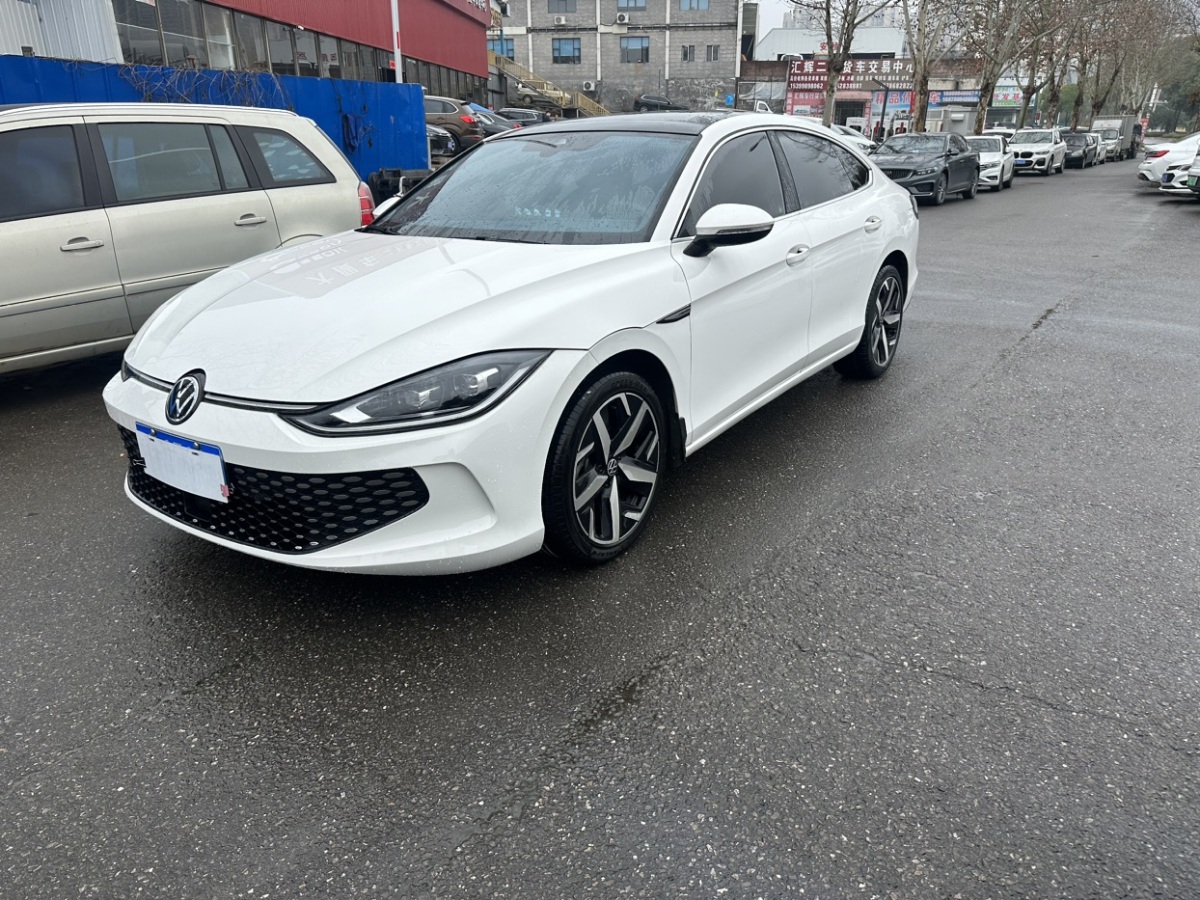 Volkswagen Lamando 2022 car image #3