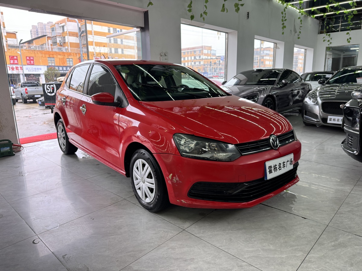 Volkswagen Polo 2018 car image #3