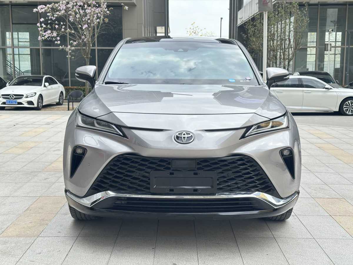 Toyota Venza 2023 car image #3