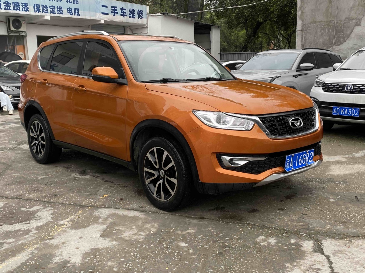 凯翼 凯翼X3 2017 汽车图片 #3