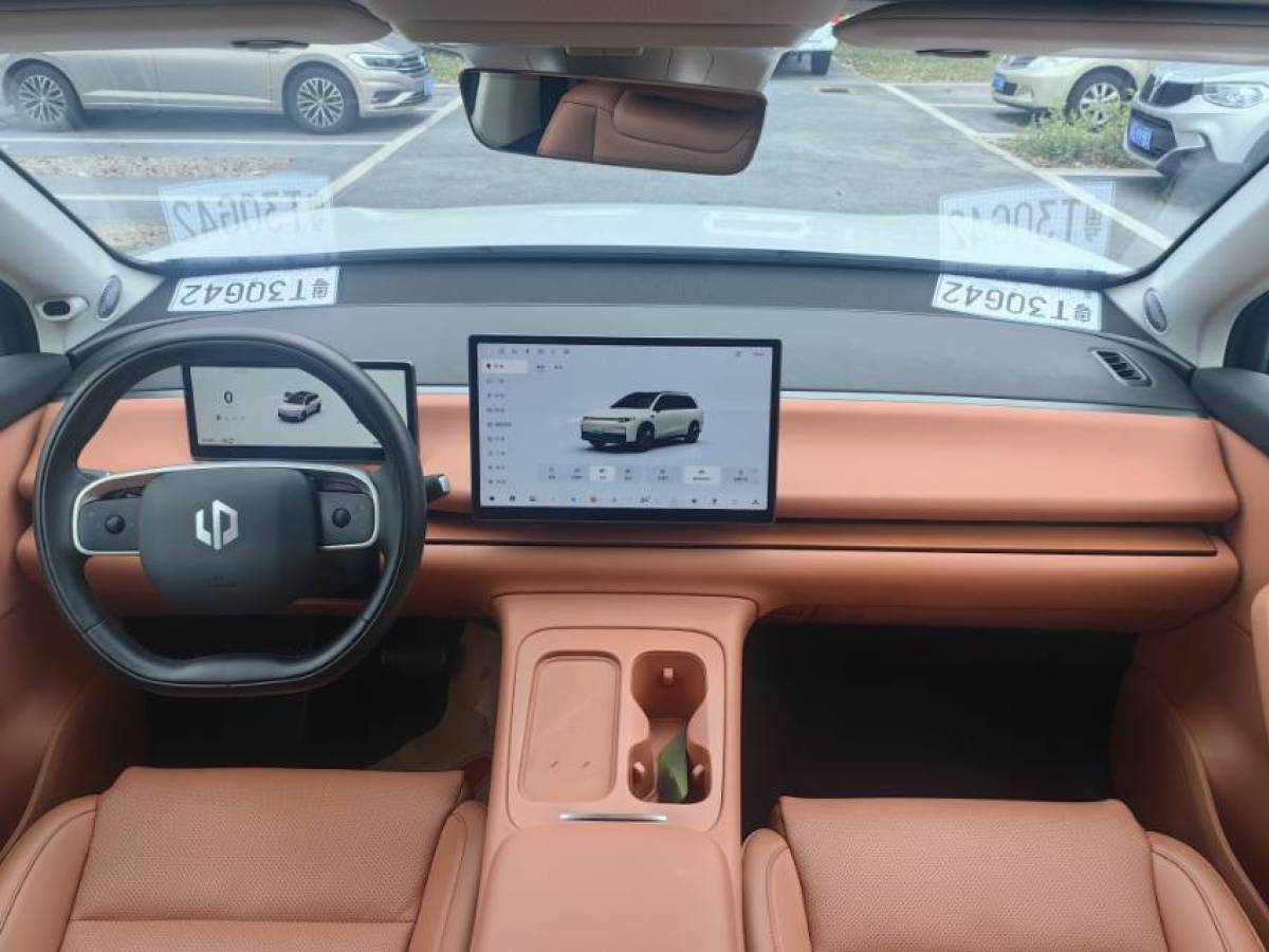 零跑汽车 零跑C16 2024 汽车图片 #3