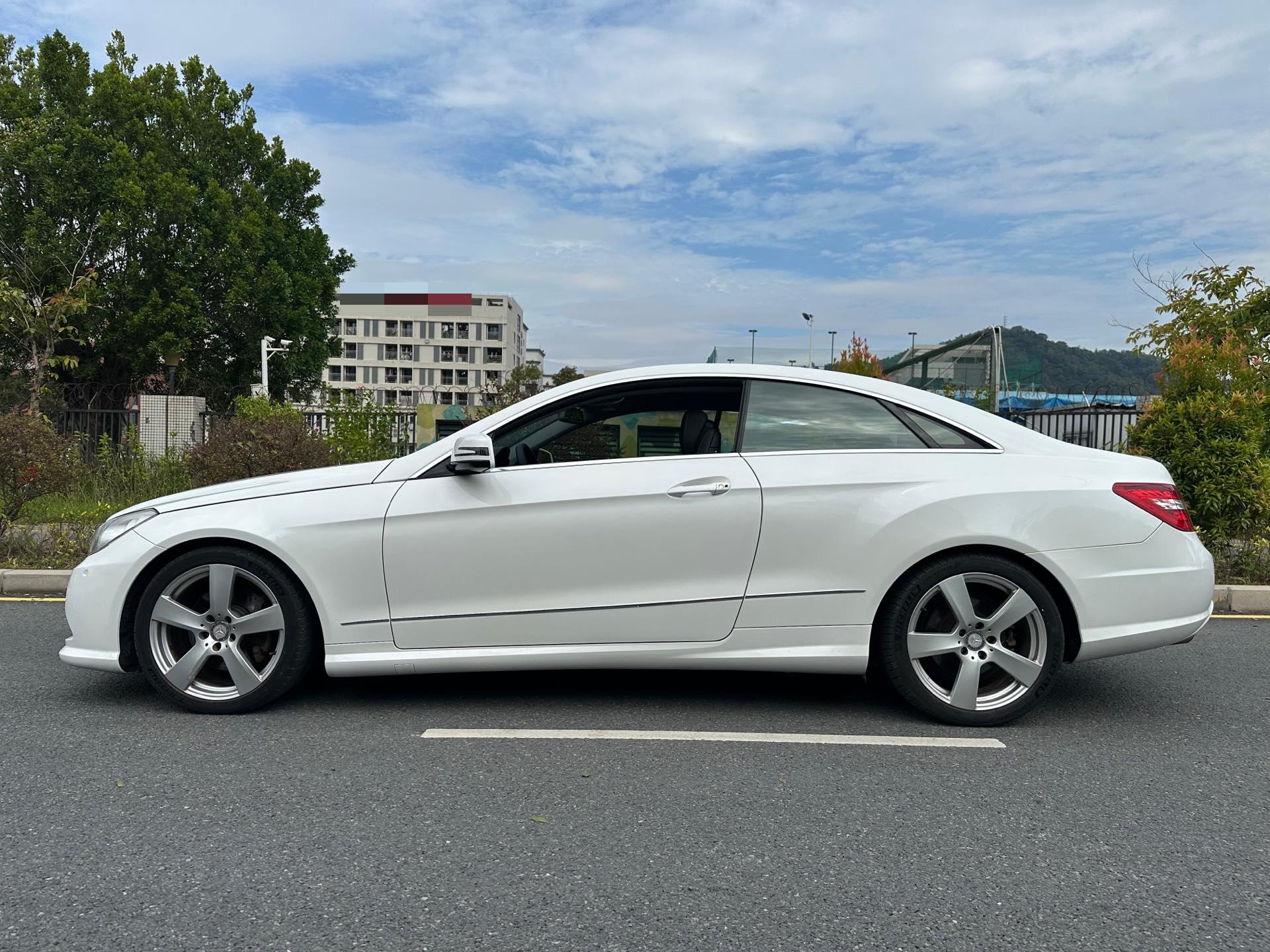 Mercedes-Benz E Class (Imported) 2013 car image #3