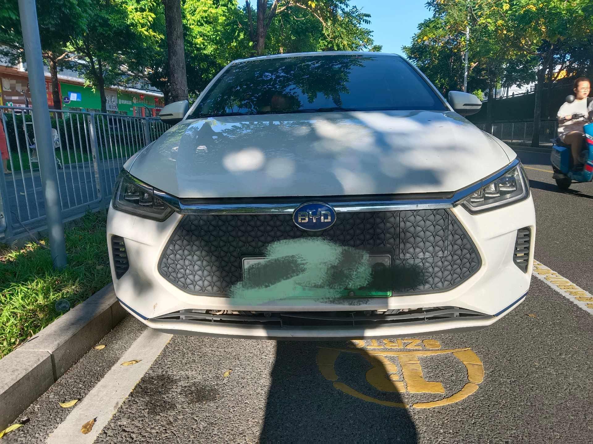 BYD e2 2020 #3 BYD e2 2020 immagine di auto #3