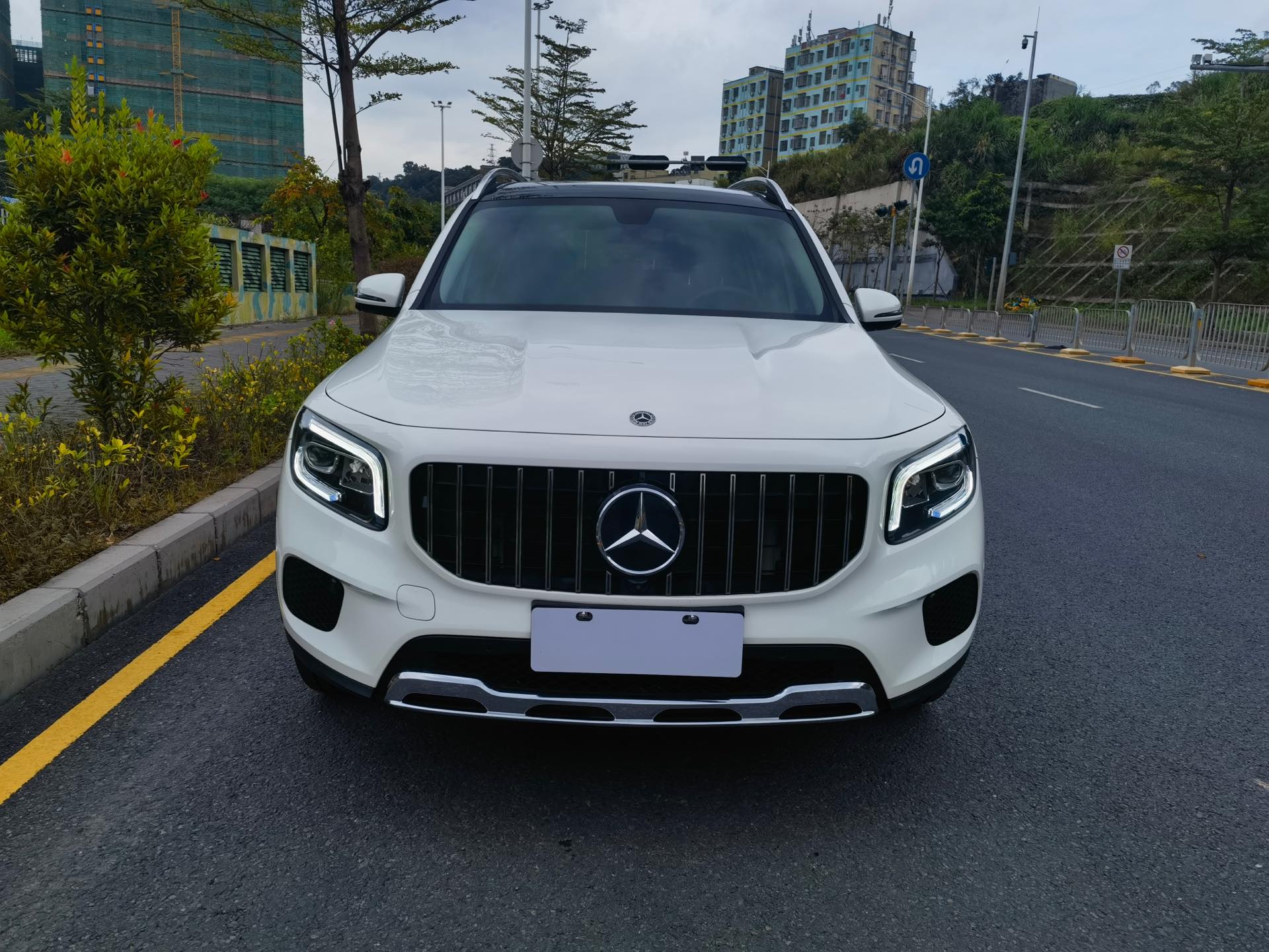 Mercedes-Benz GLB Class 2020 #3 Mercedes-Benz GLB Class 2020 car image #3