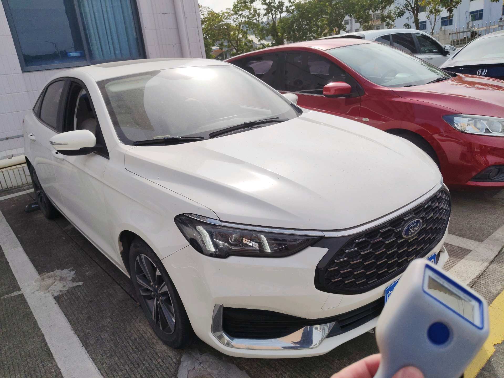 Ford Escort 2021 #3 Ford Escort 2021 car image #3