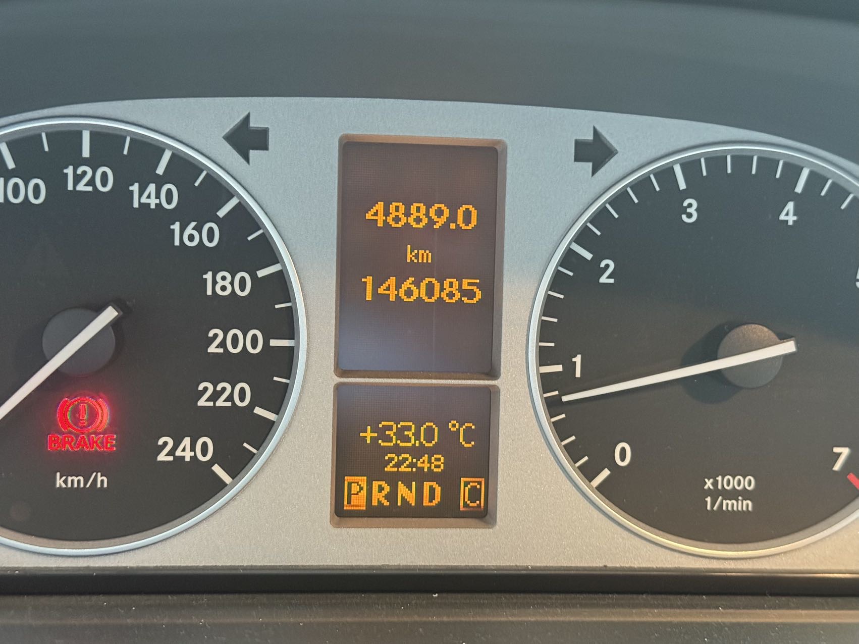 Mercedes-Benz B Class 2010 #3 Mercedes-Benz B Class 2010 صورة سيارة #3