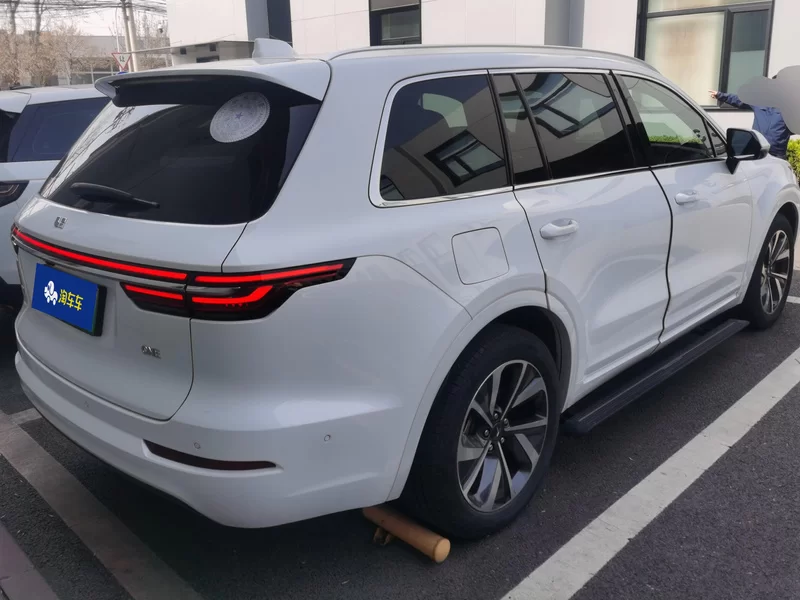 理想汽车 理想ONE 2021 汽车图片 #3