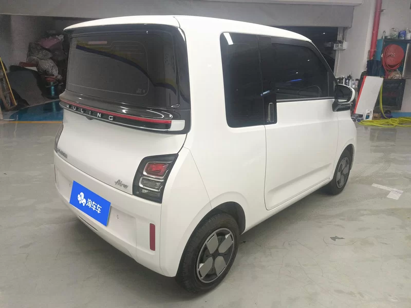 Wuling 2024 #3 Wuling 2024 car image #3