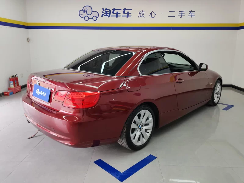 BMW 3 Series (Imported) 2010 immagine di auto #3