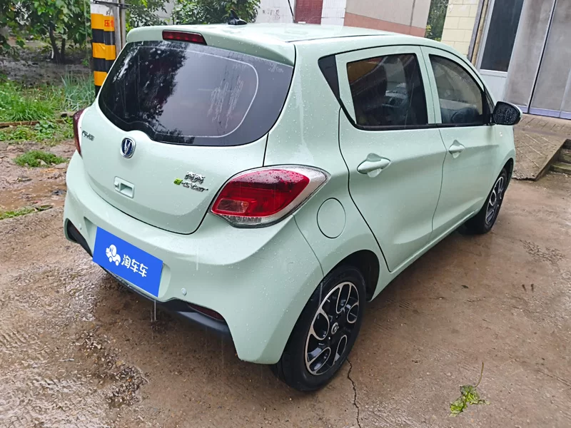 Changan BenBen E-Star 2022 car image #3