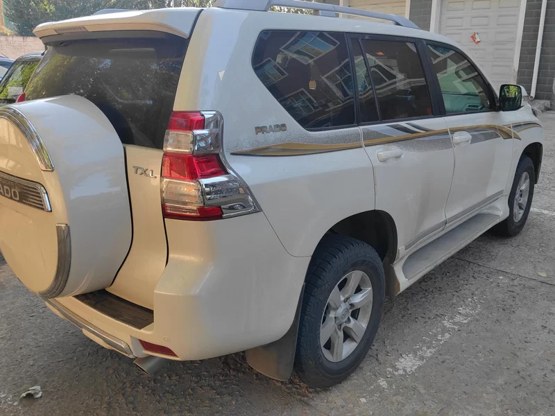 Toyota Prado (Imported) 2014 #3 Toyota Prado (Imported) 2014 car image #3