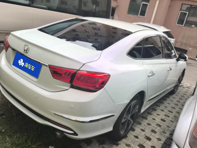 Honda Spirior 2016 صورة سيارة #3